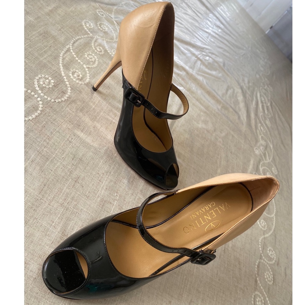 Valentino Garavani Strap Pumps